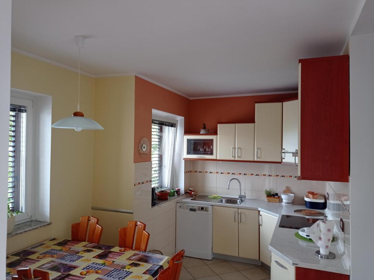 Apartman Adrijana Kastav, Free Wifi & Parking, 2 Bedrooms & Sea View 外观 照片